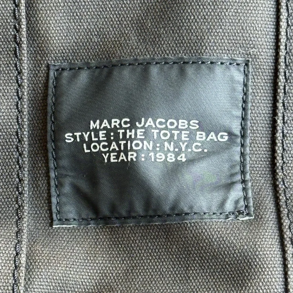 Marc Jacobs The Canvas Tote Bag Black with Detachable Strap~FADED~ NO RETURNS